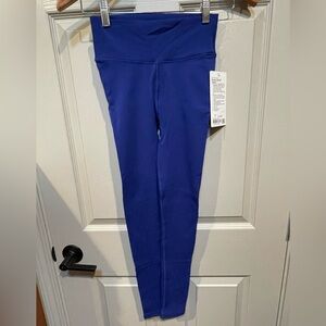 NWT Lululemon Vibrant Reveal Tight 26” Aurora Size 4 Leggings Color Lark